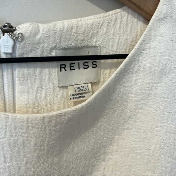 REISS Size 10 Ivory Sleeveless Mini Dress w/ Overlay & Back Zipper Round Neck - Picture 4 of 8